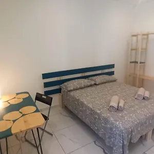 Amedeo House Bari