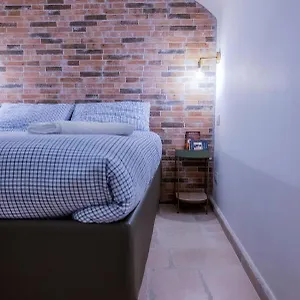 Conte Di Puglia Bari